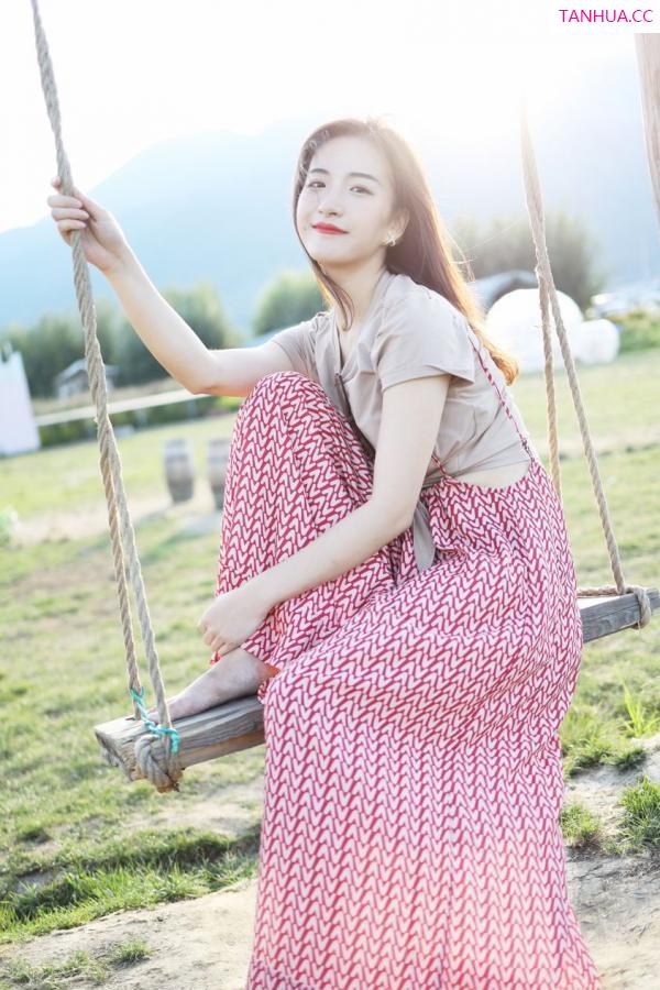 龚天艺 艺儿拿铁 [XIUREN]高清写真图 2019.09.02 艺儿拿铁第49张图片